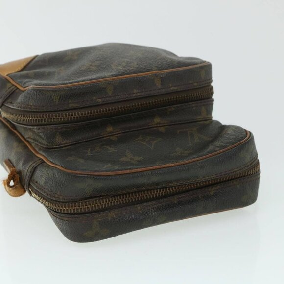 LOUIS VUITTON Monogram Amazon Shoulder Bag - Picture 5 of 16